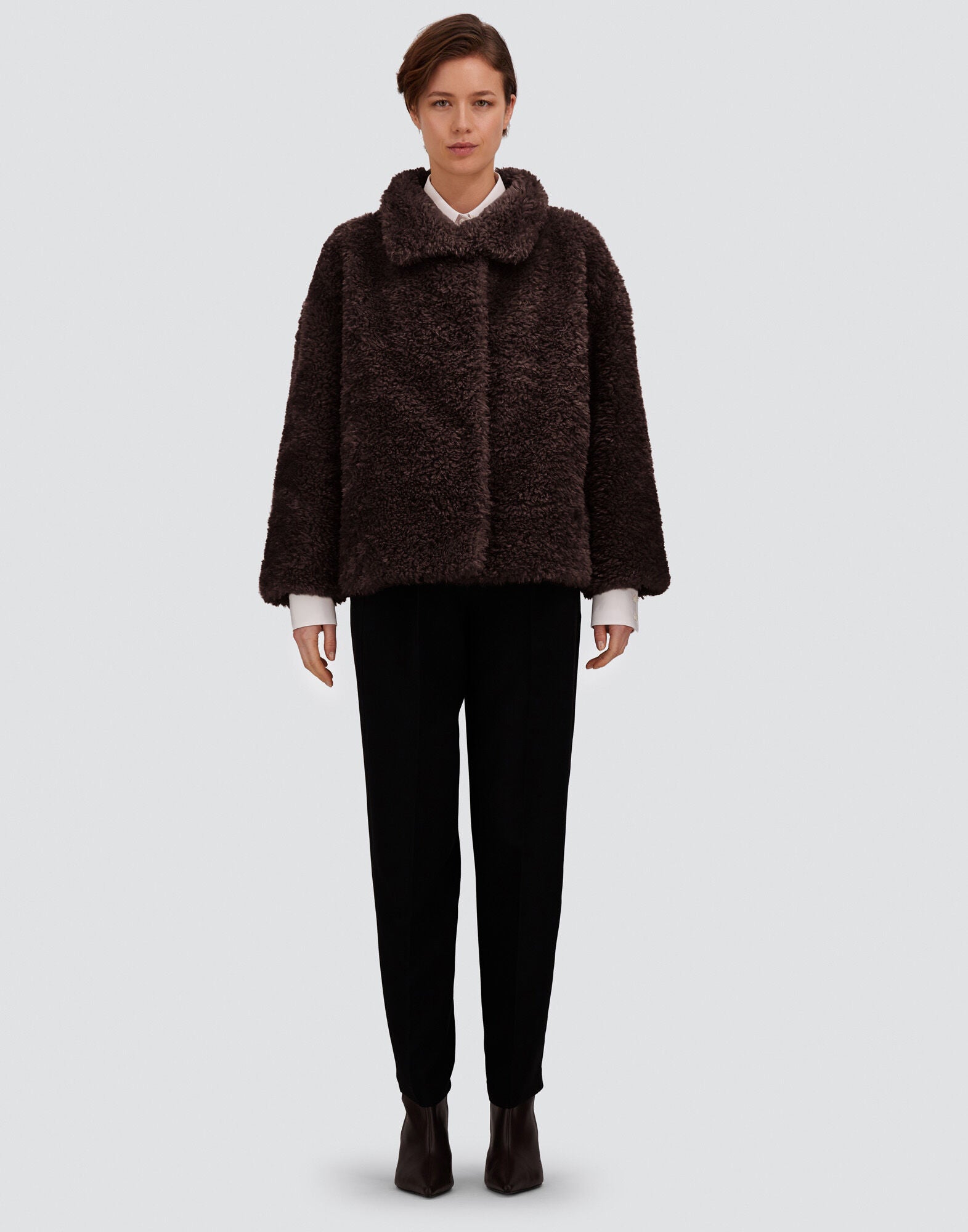 Curly Effect Fur Touch Short Jacket Wmn