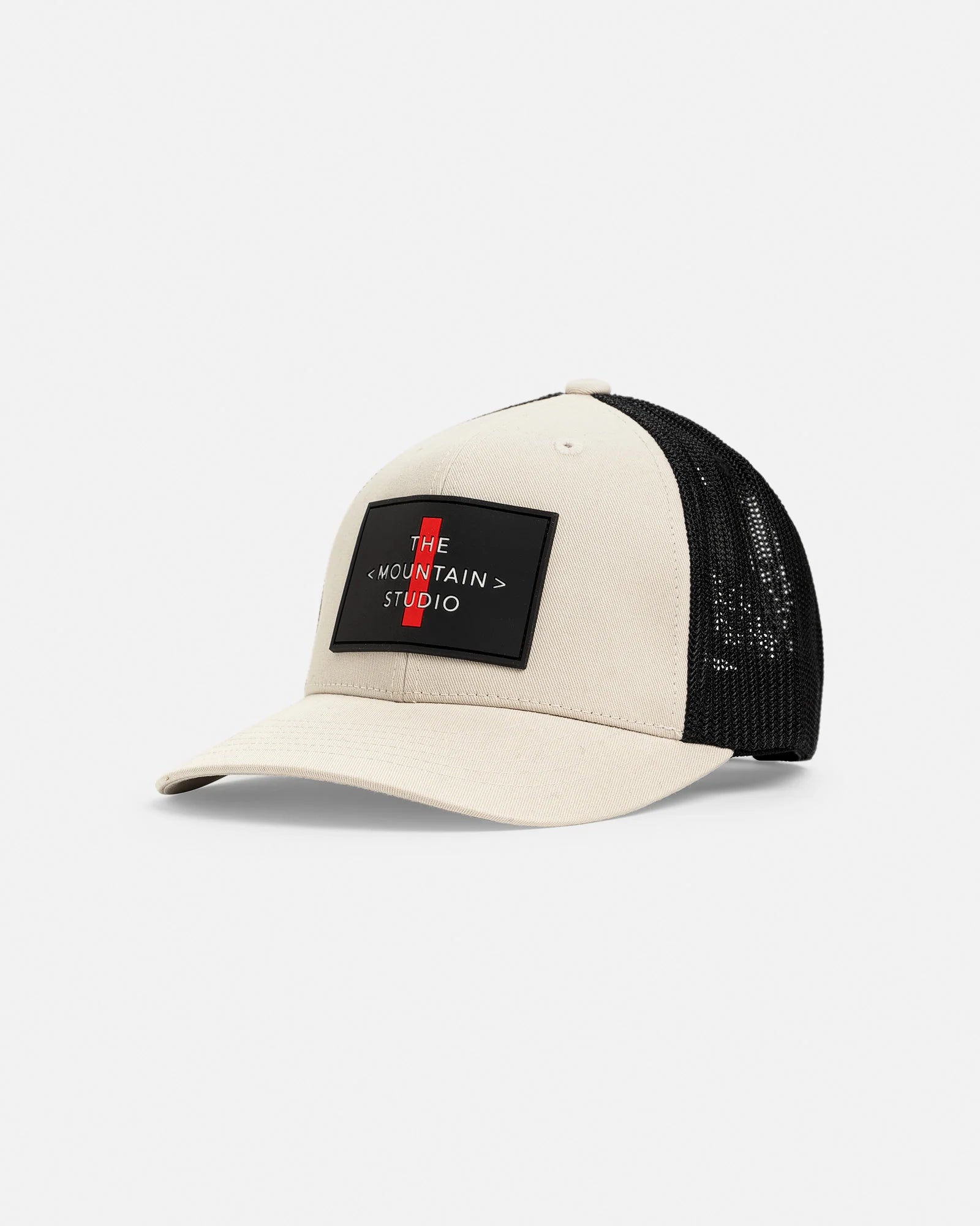 castle wall Mesh Cross Logo Cap