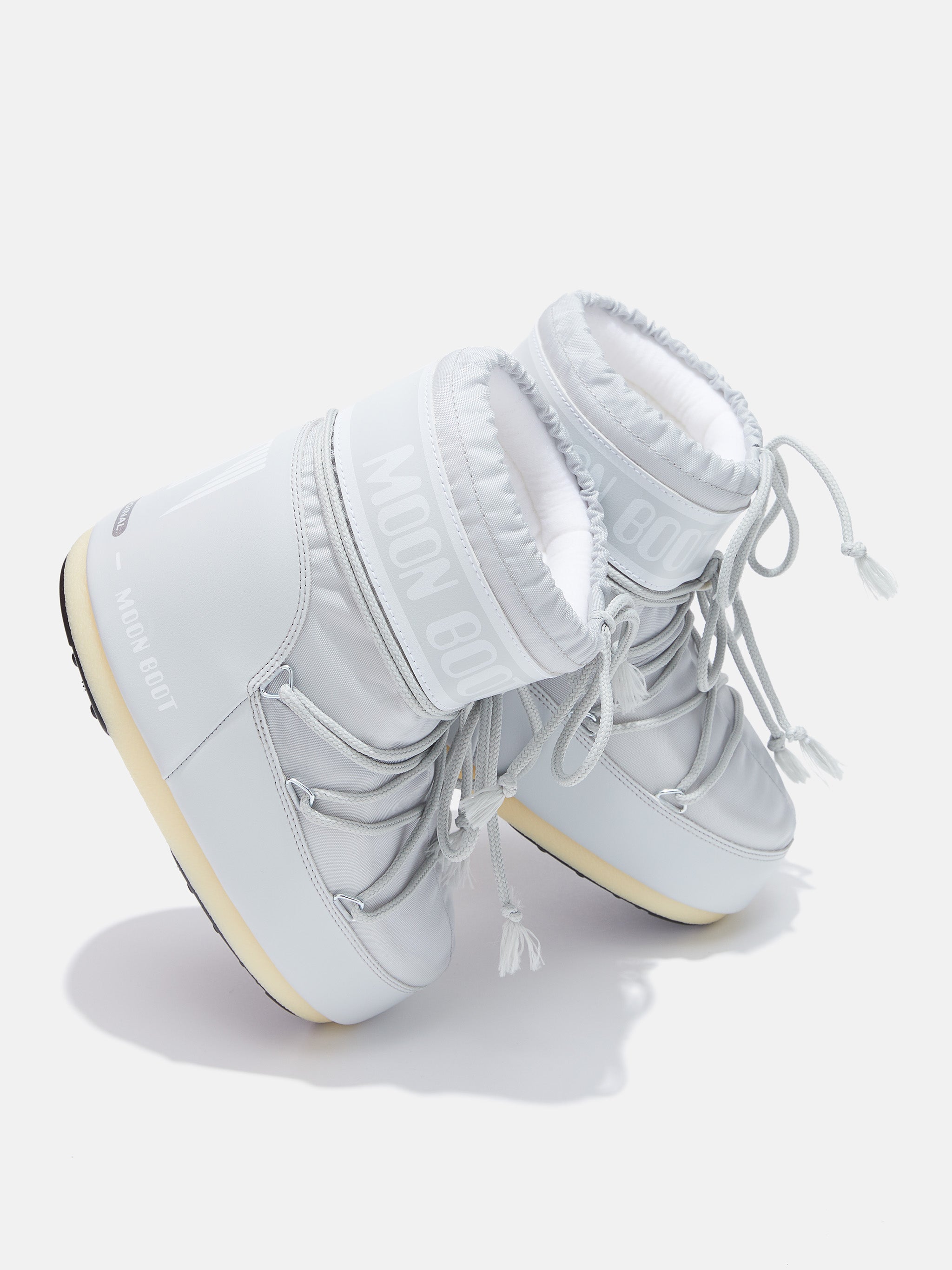 Icon Low Nylon