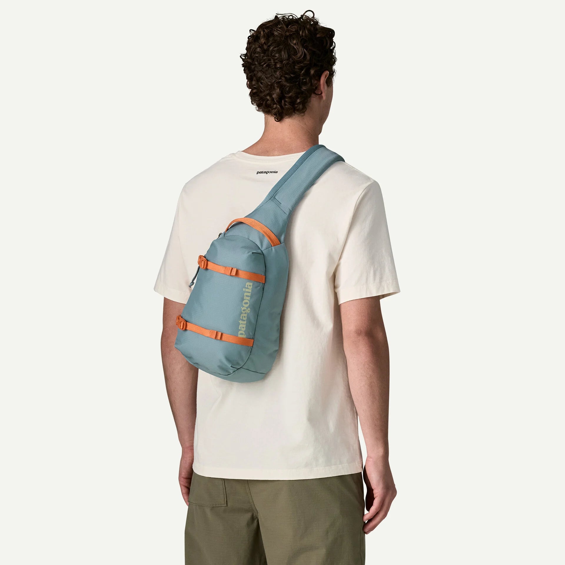 Atom Sling 8L
