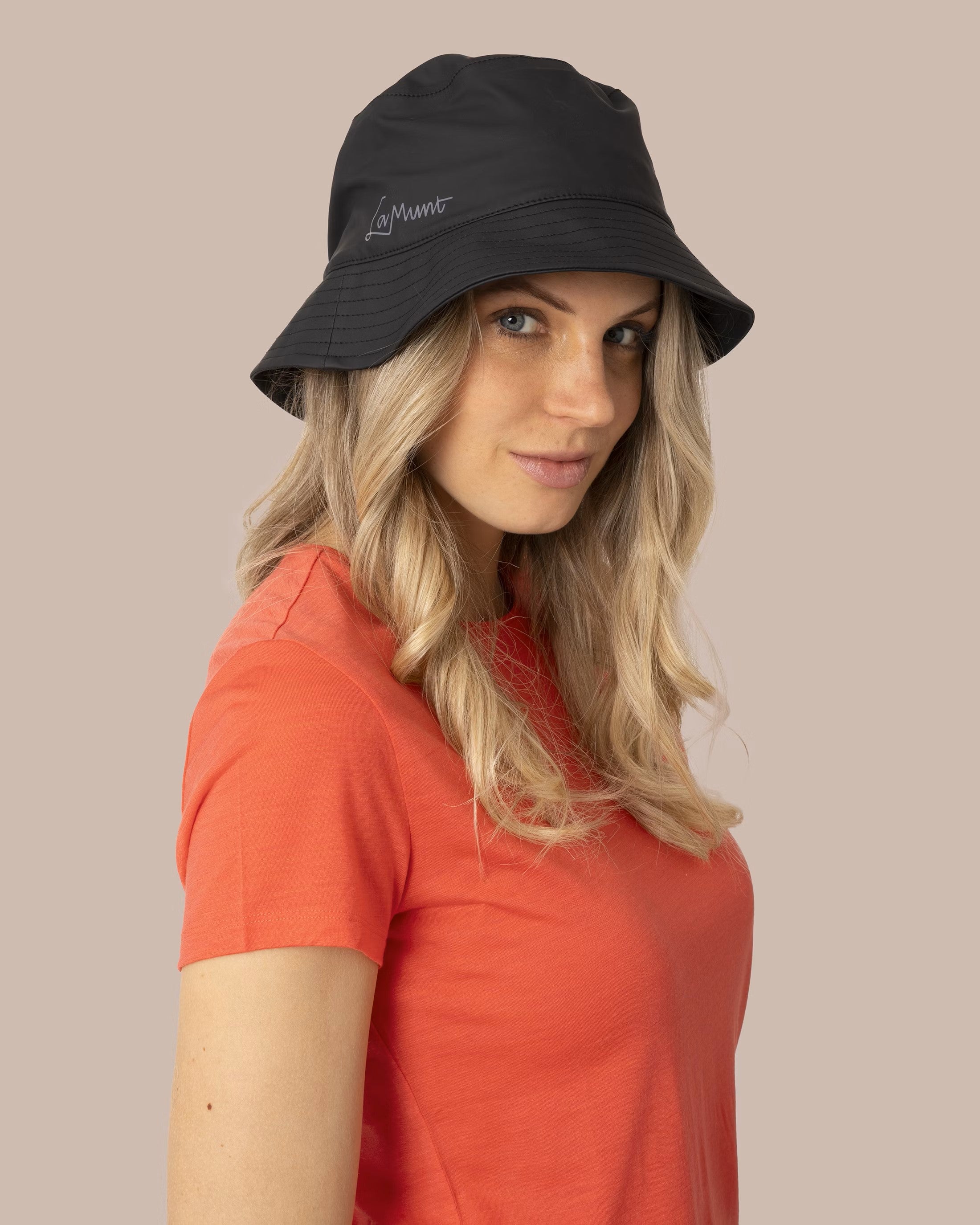 Martha Rain Cap Wmn