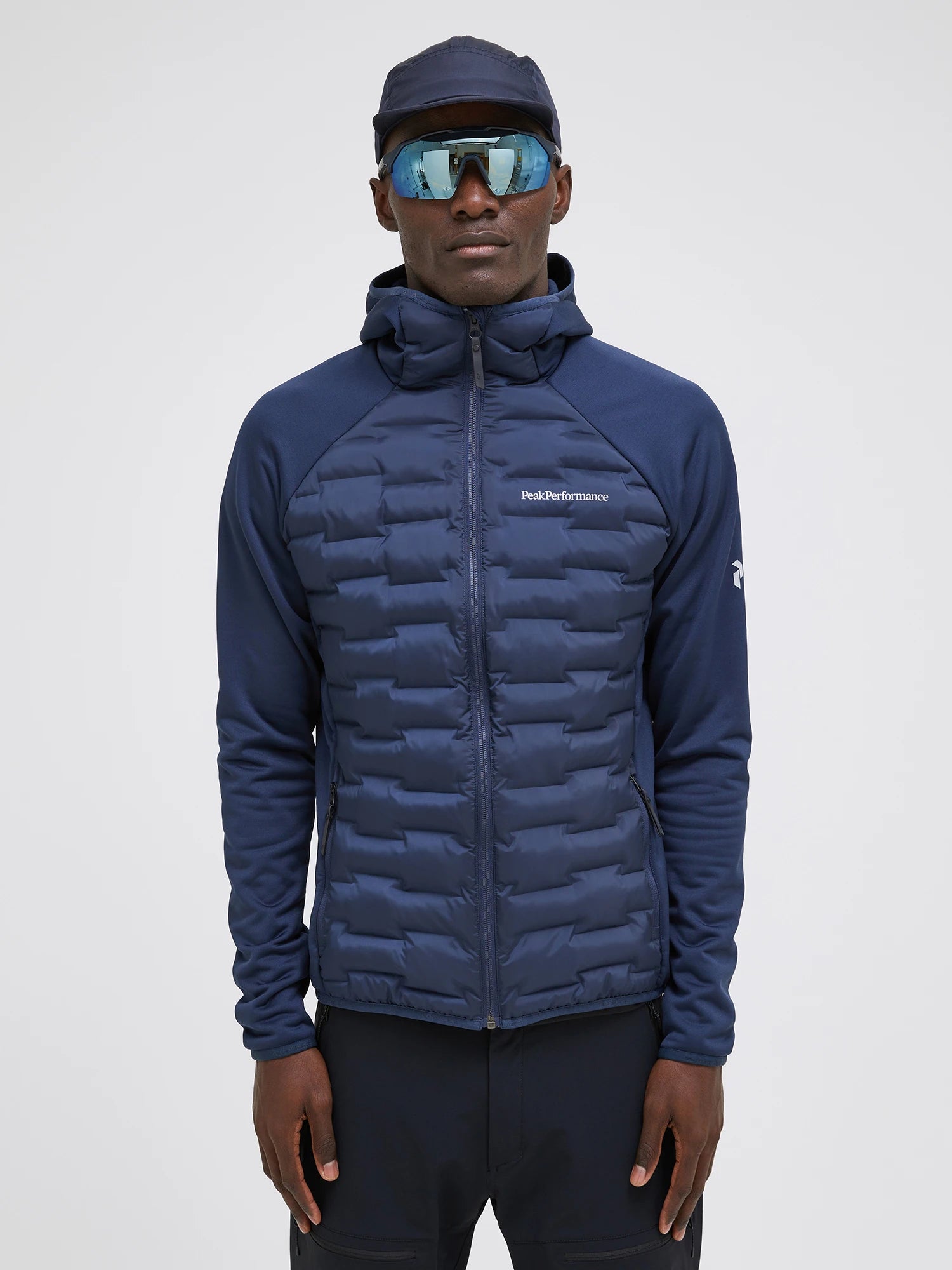 Argon Hybrid Hood M
