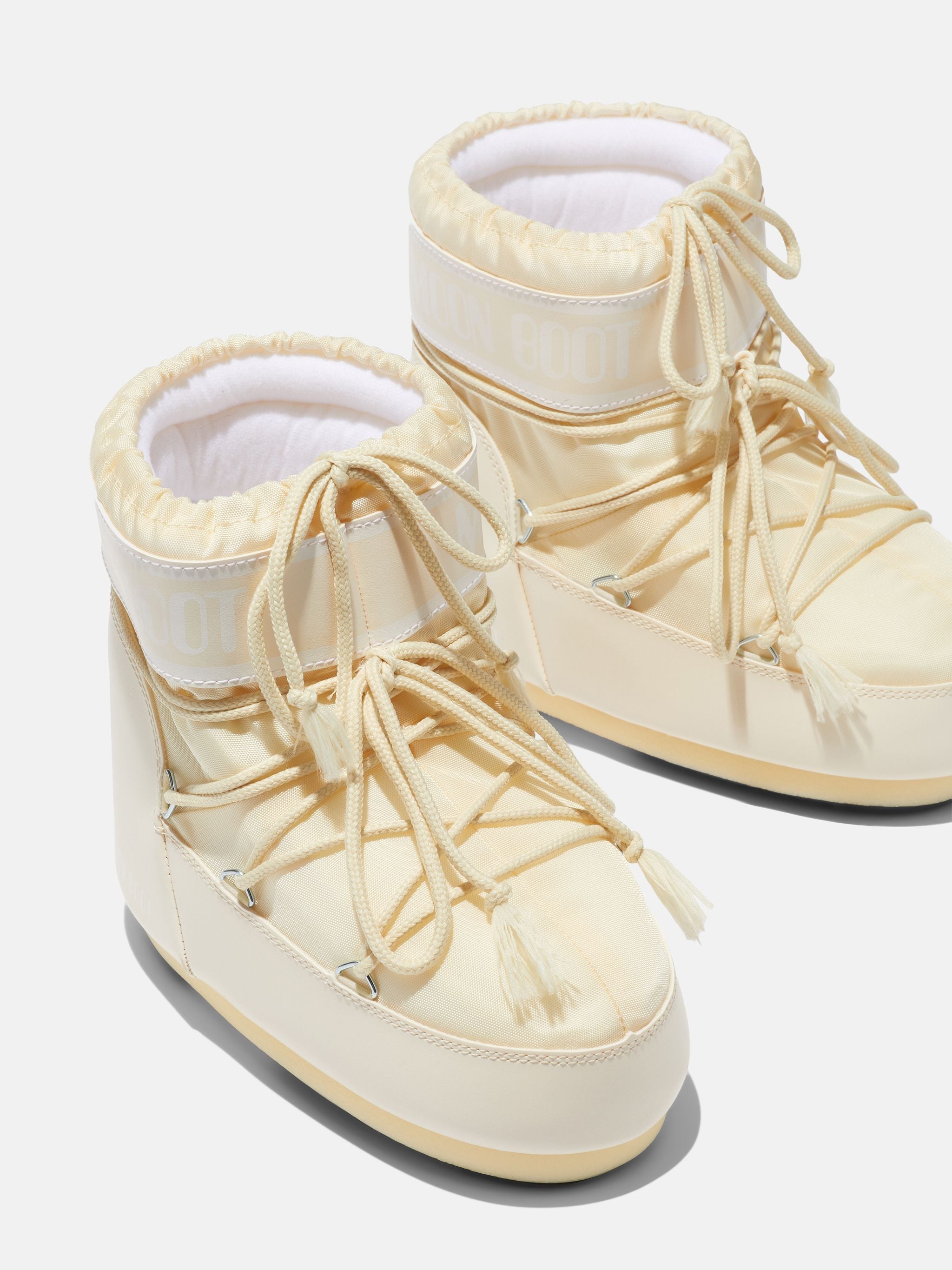 Icon Low Nylon